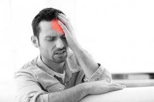 Головная боль с левой стороны из-за мигрени