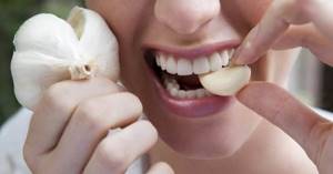Как укрепить шатающиеся зубы в домашних условиях