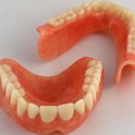 Материалы для изготовления съемных зубных протезов