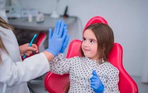 Осмотр у стоматолога - Стоматология Линия Улыбки