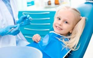 Ребенок у стоматолога на приеме - Стоматология Линия Улыбки